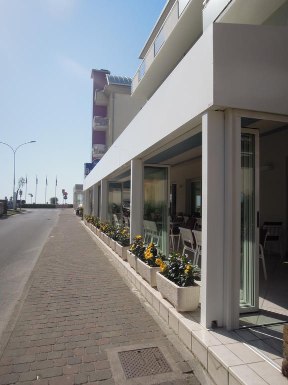 Hotel Benvenuto Caorle Exterior foto